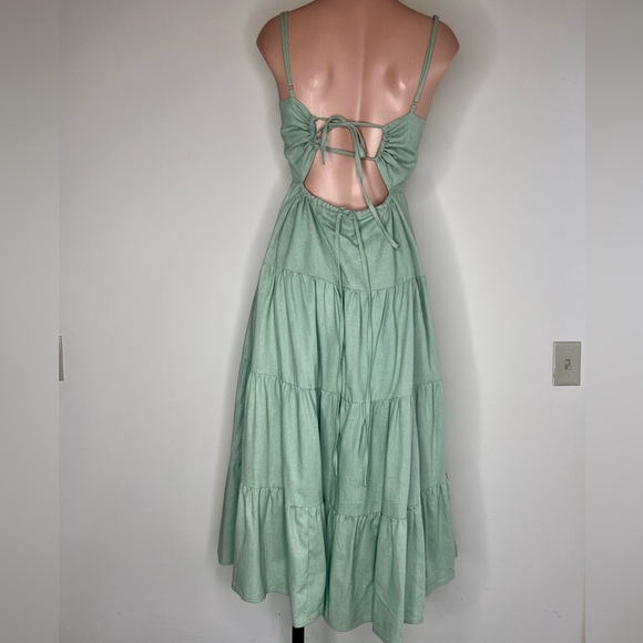 Comfy And Ready Sally Spaghetti Dress in Green - Picture 9 of 16